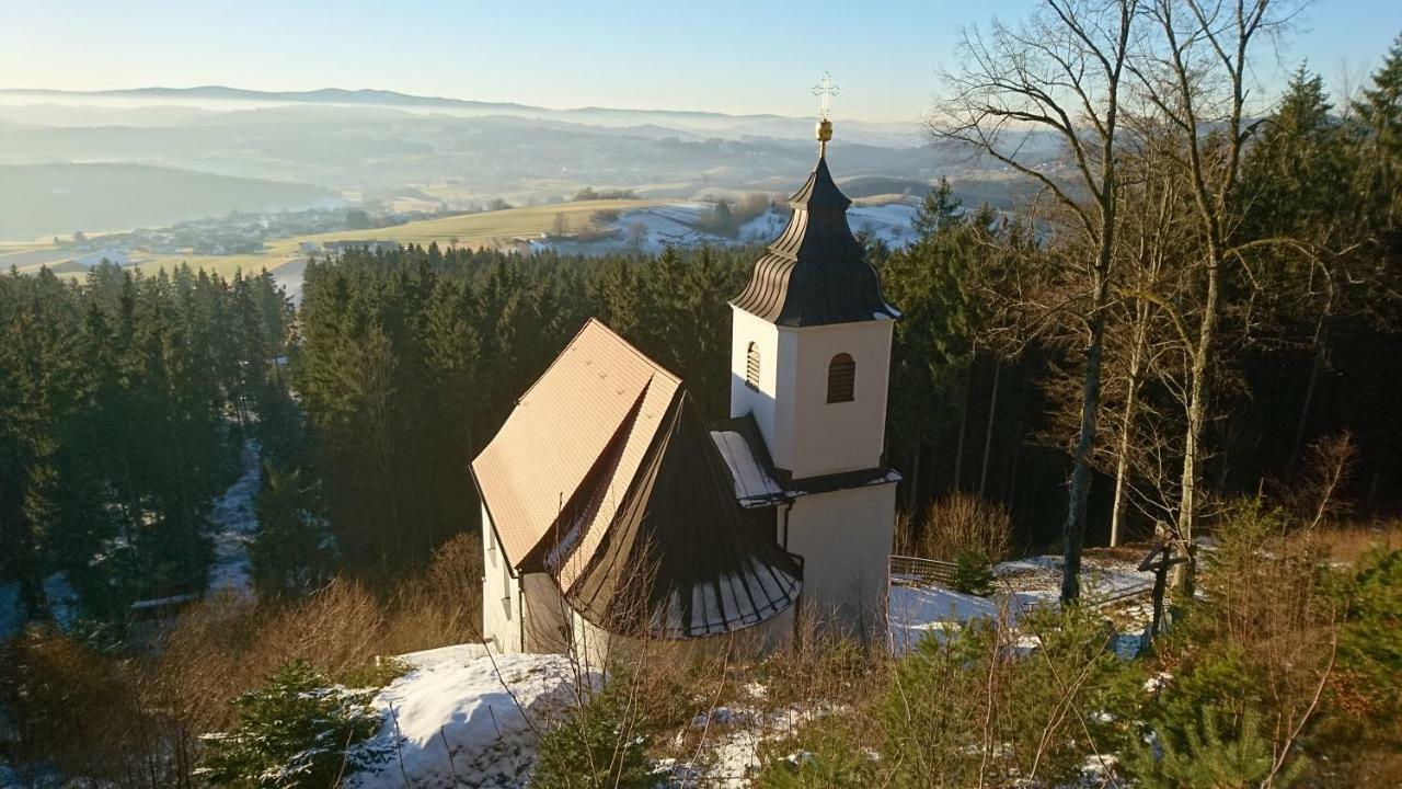 Landhaus Bernecker, Bay.W. Rinchnach ภายนอก รูปภาพ